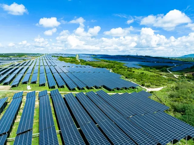 Photovoltaic-power-generation-on-islands